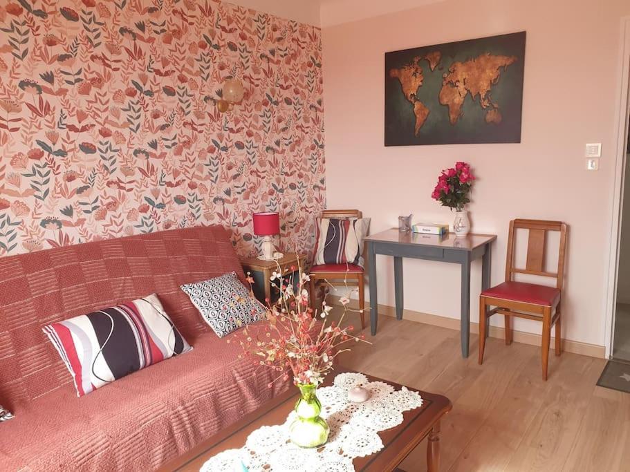 Appartement Avec Grand Jardin Labatut  Luaran gambar