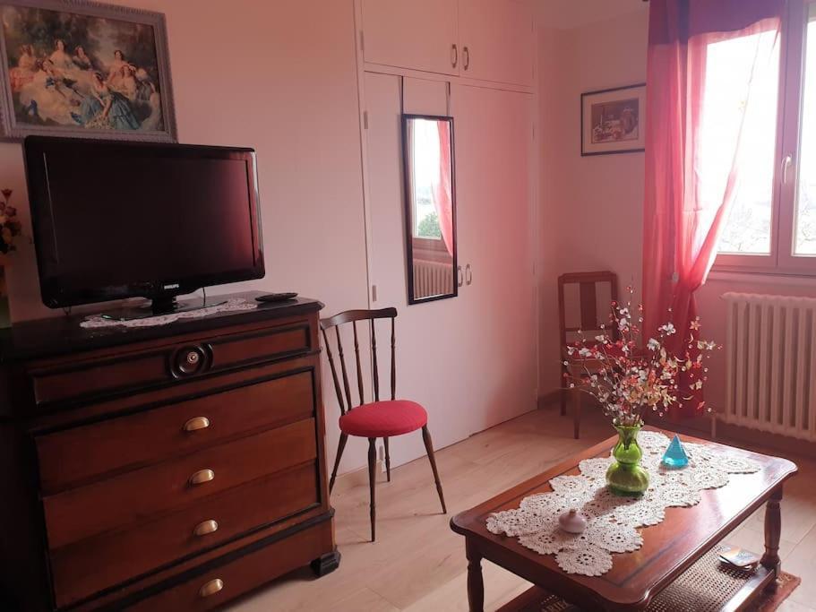 Appartement Avec Grand Jardin Labatut  Luaran gambar